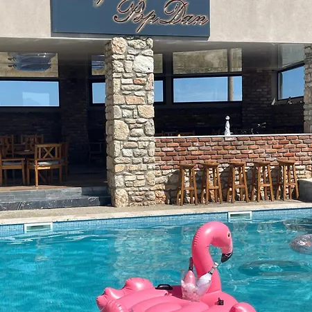 Complex Popdan 招待所