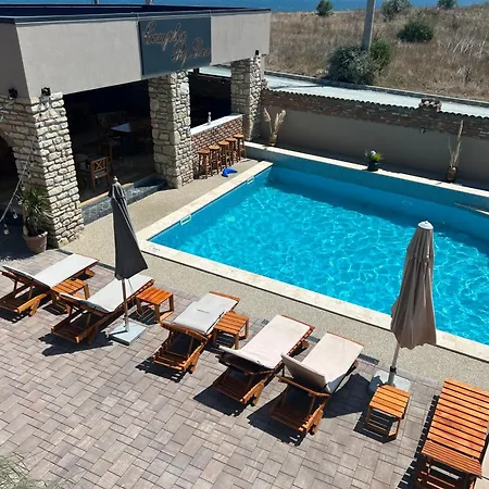 Complex Popdan 科斯蒂内什蒂