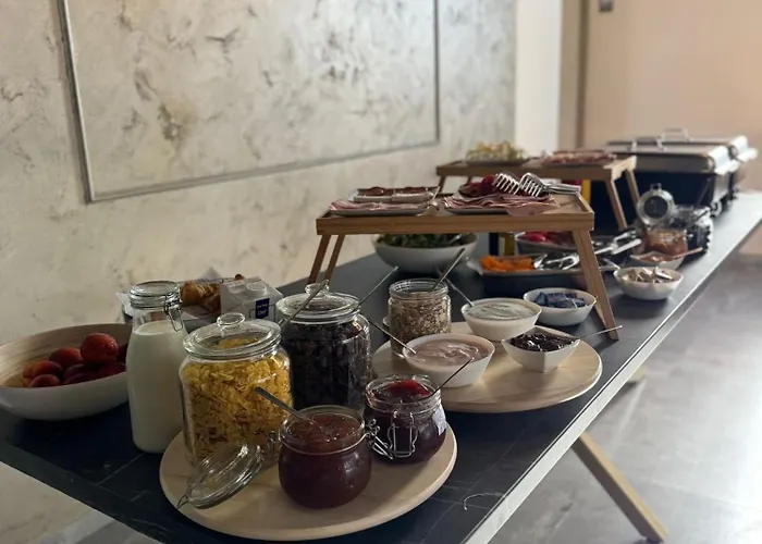 Complex Popdan Костинешти